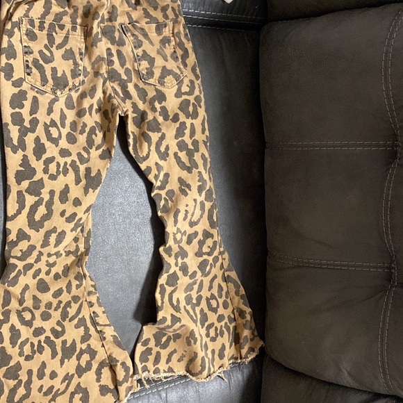 Flare pants - Picture 2 of 3